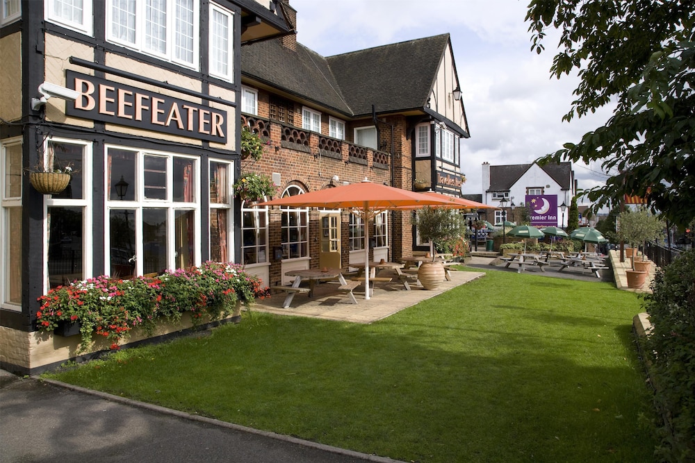 Premier Inn London Harrow 10