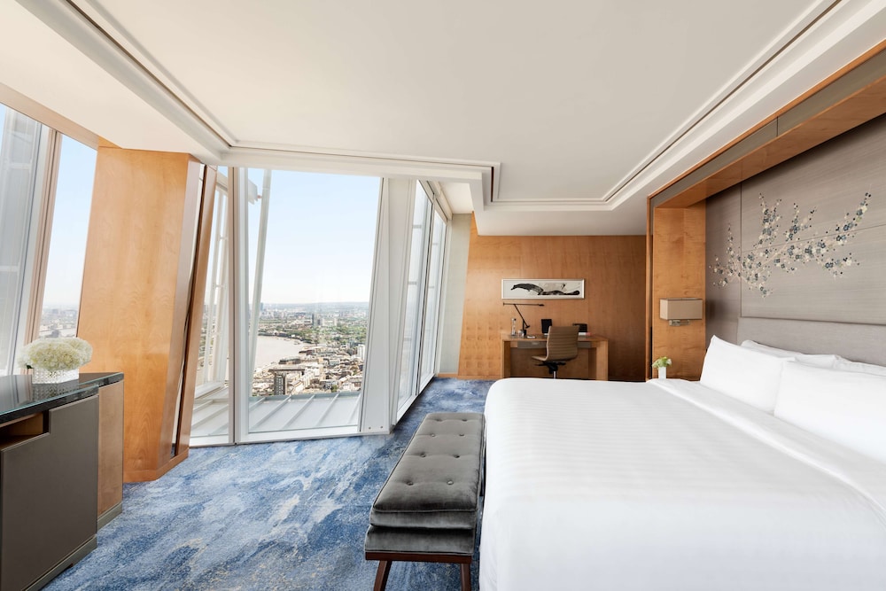 Shangri-La Hotel, At The Shard, London 20
