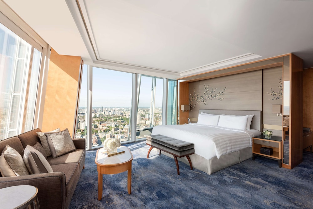 Shangri-La Hotel, At The Shard, London 19