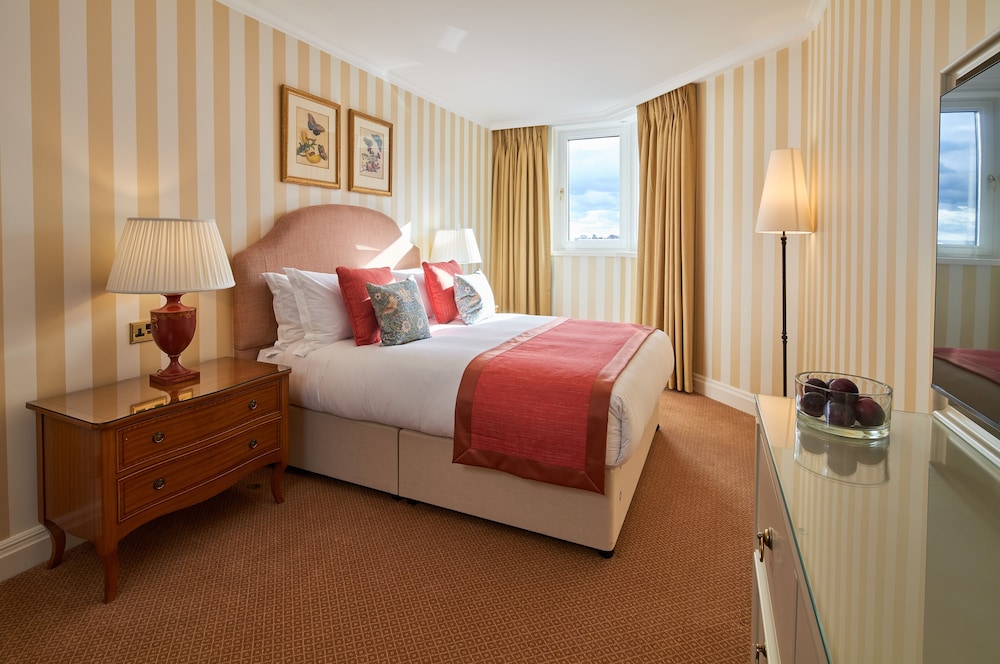 Cheval Thorney Court 13
