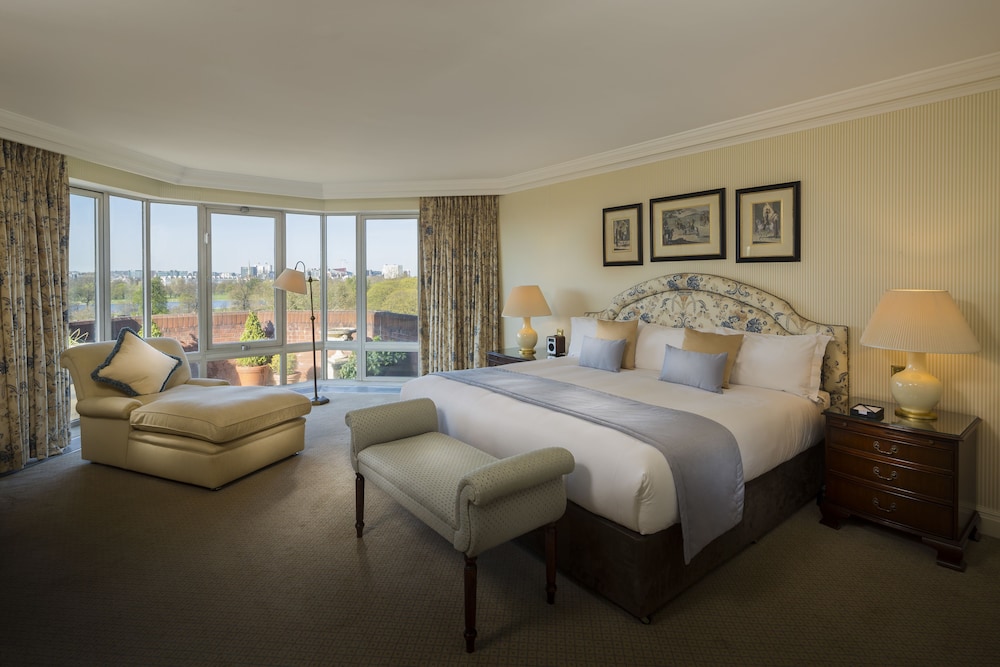 Cheval Thorney Court 3