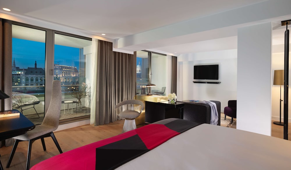 Sea Containers London 23