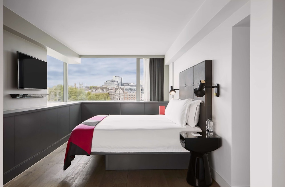 Sea Containers London 22