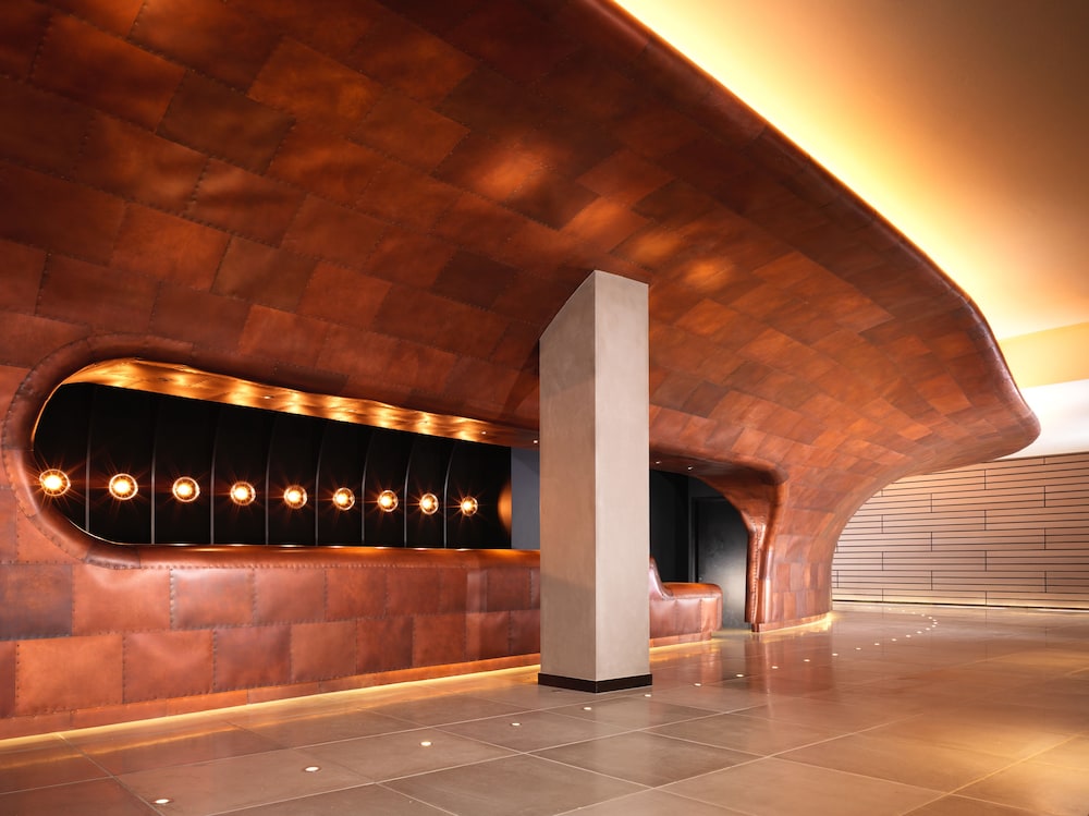 Sea Containers London 3