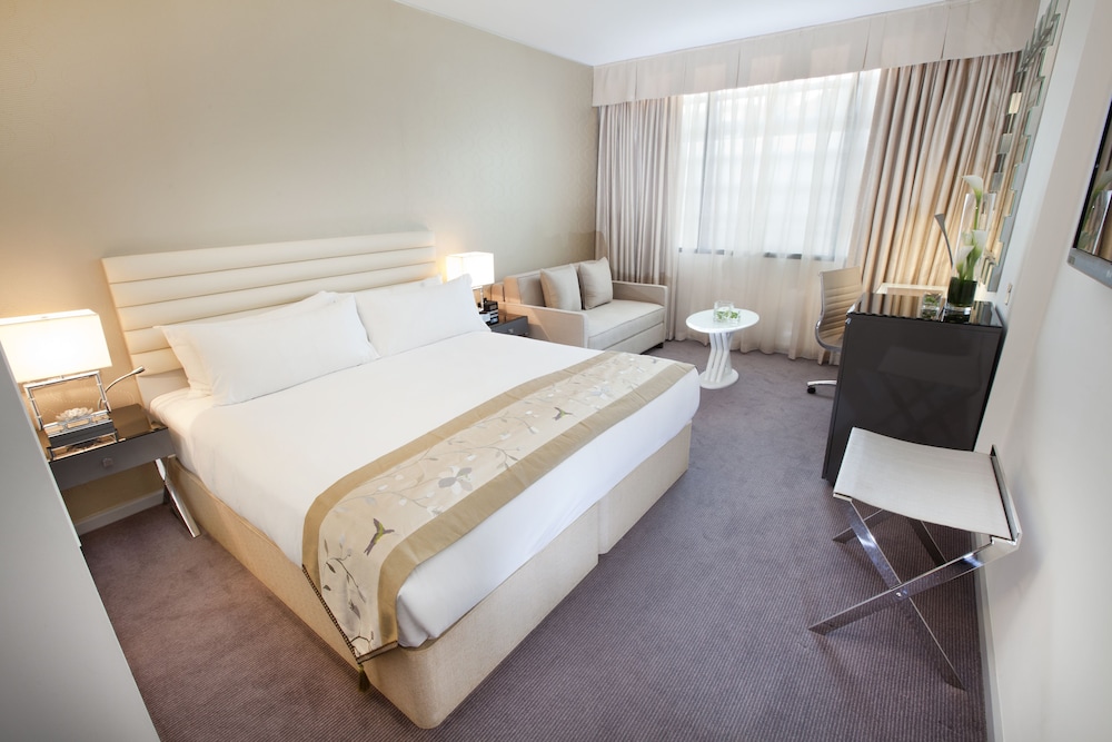 Dorsett Shepherds Bush 10