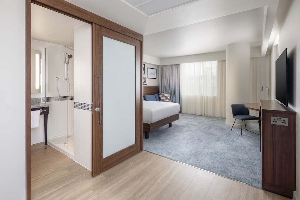 Hampton by Hilton London Gatwick Airport 23