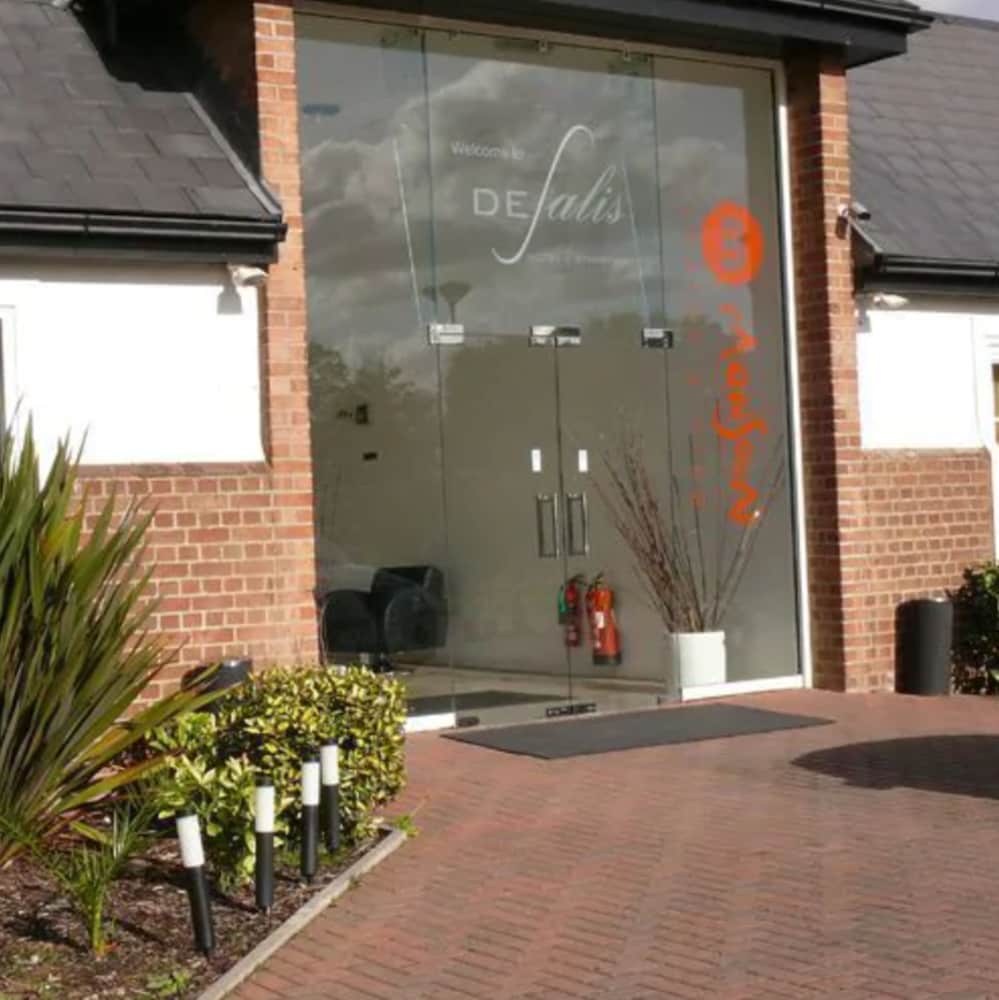 DeSalis Hotel Stansted 21