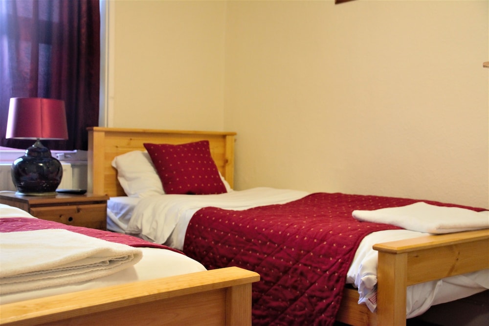 Bow Guest House 9