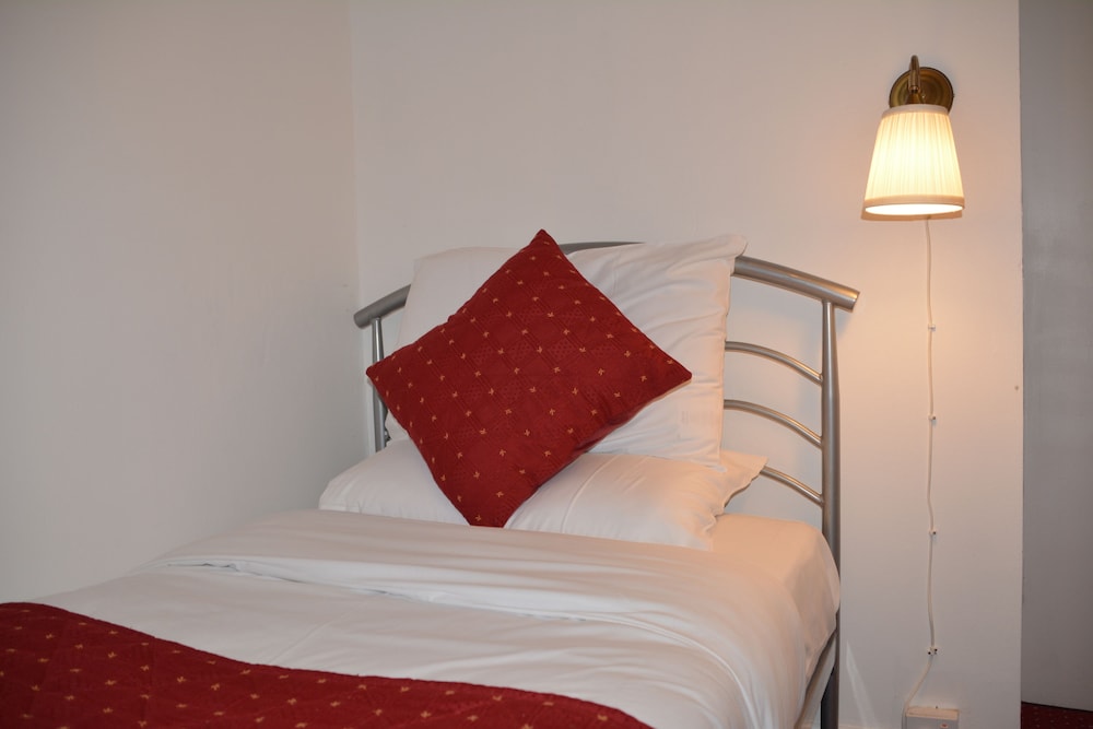 Bow Guest House 16
