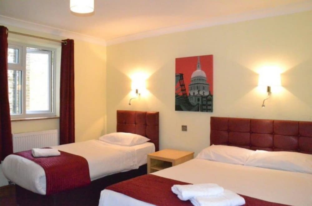 Hotel 65 14