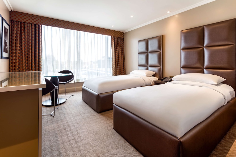 Radisson Blu Hotel, London Heathrow 15