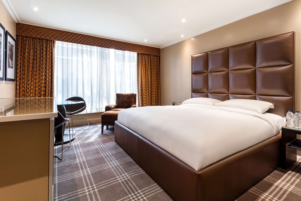 Radisson Blu Hotel, London Heathrow 20