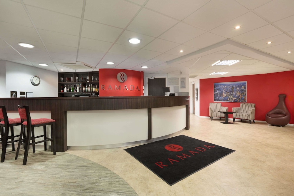 Ramada by Wyndham London Stansted Airport 3