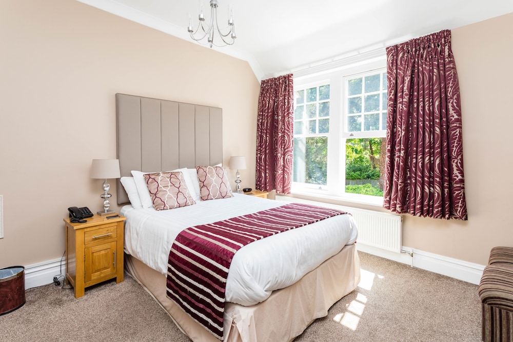 The Lawn Guest House 19