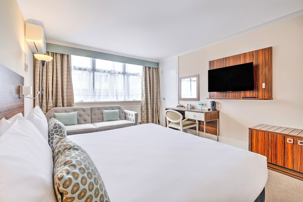 Palms Hotel & Retreat By Palette London Romford 23