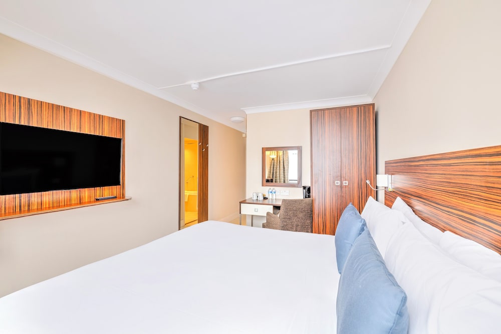Palms Hotel & Retreat By Palette London Romford 12