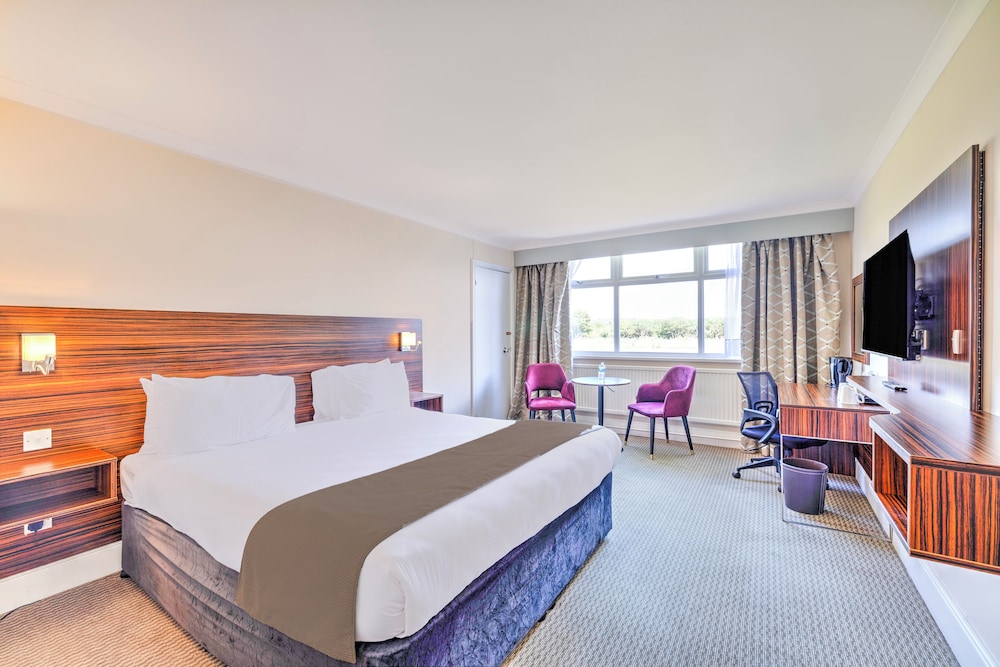 Palms Hotel & Retreat By Palette London Romford 5