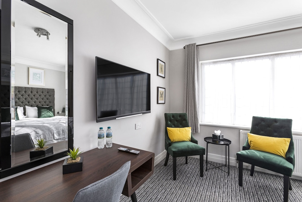 Martel Guest House 18