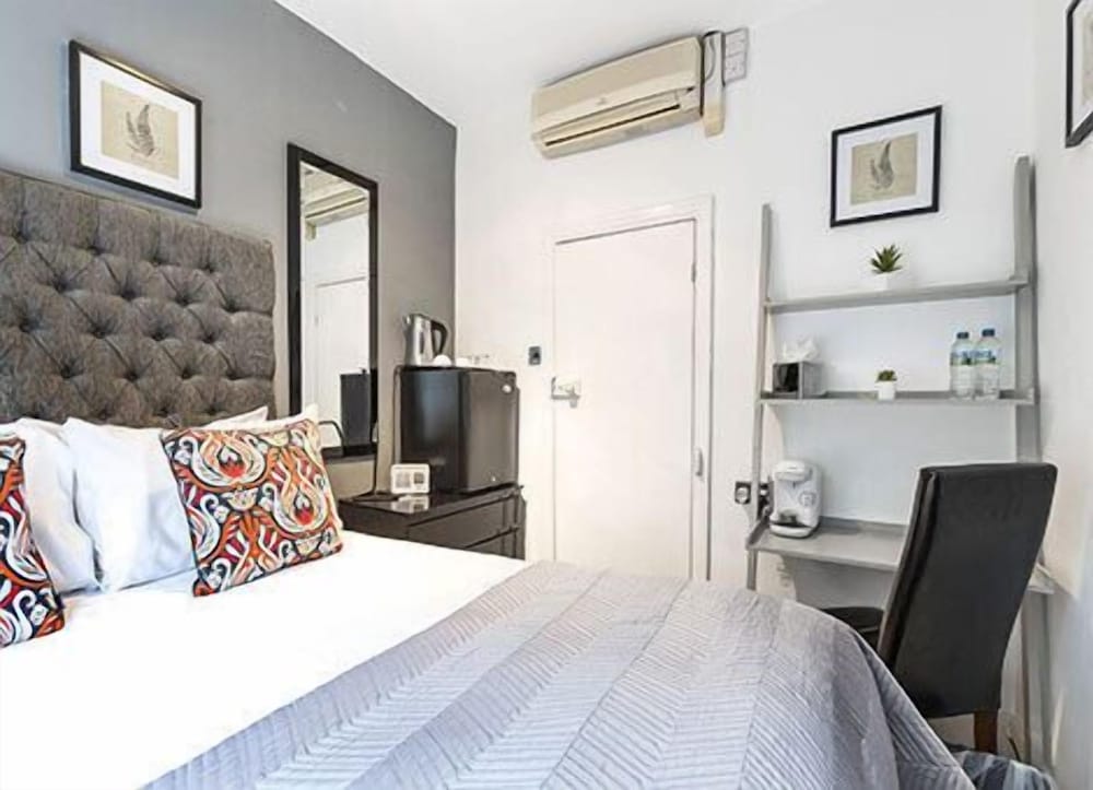 Martel Guest House 16
