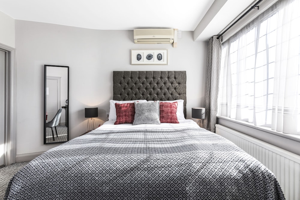 Martel Guest House 7