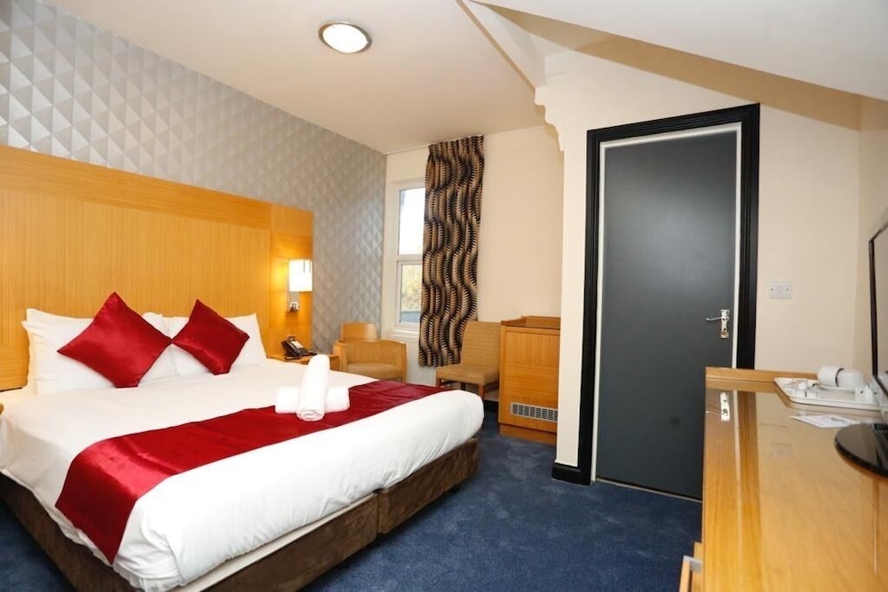 Acorn Lodge Gatwick 4