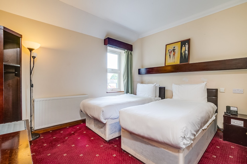 London Star Hotel 12