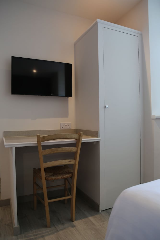 Debden Guest House 19