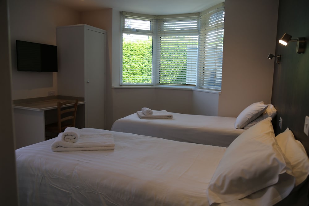 Debden Guest House 17