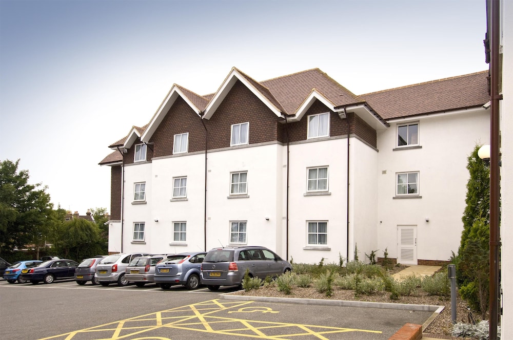 Premier Inn Horsham 15