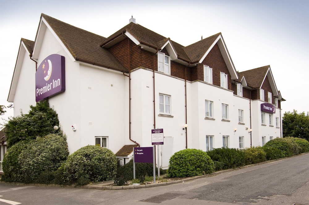 Premier Inn Horsham 14