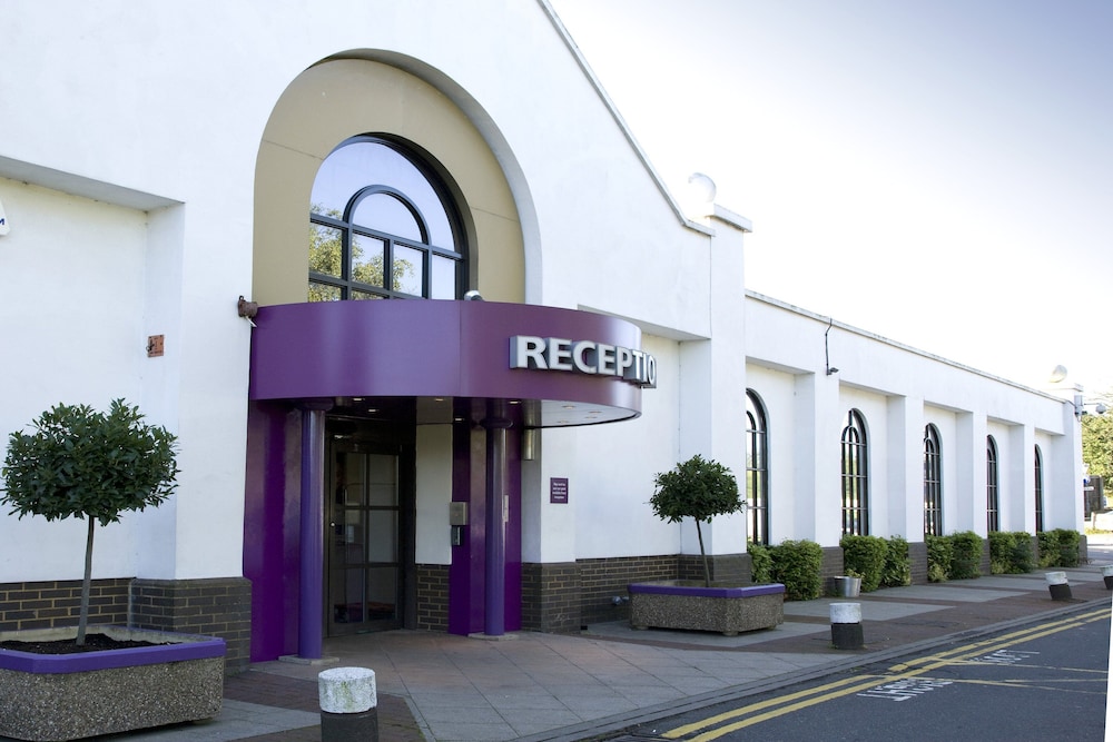 Premier Inn South Mimms Potters Bar 8