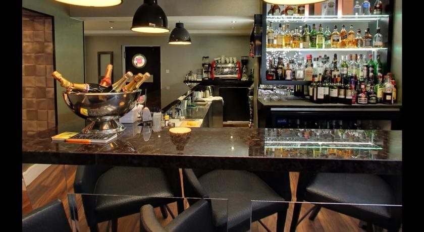 Savoro Restaurant With Rooms 18