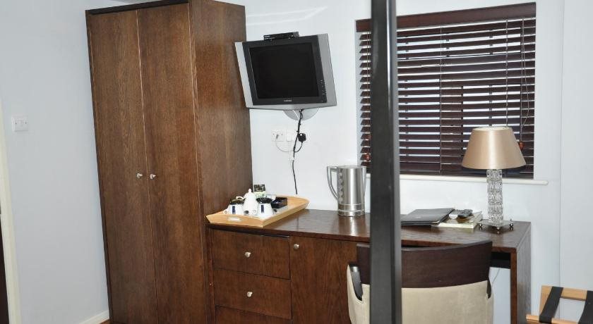 Savoro Restaurant With Rooms 21