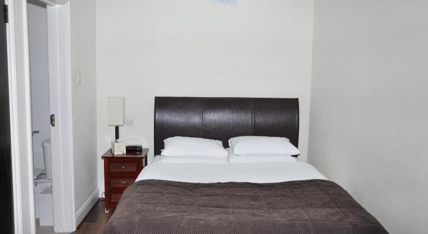 Savoro Restaurant With Rooms 22