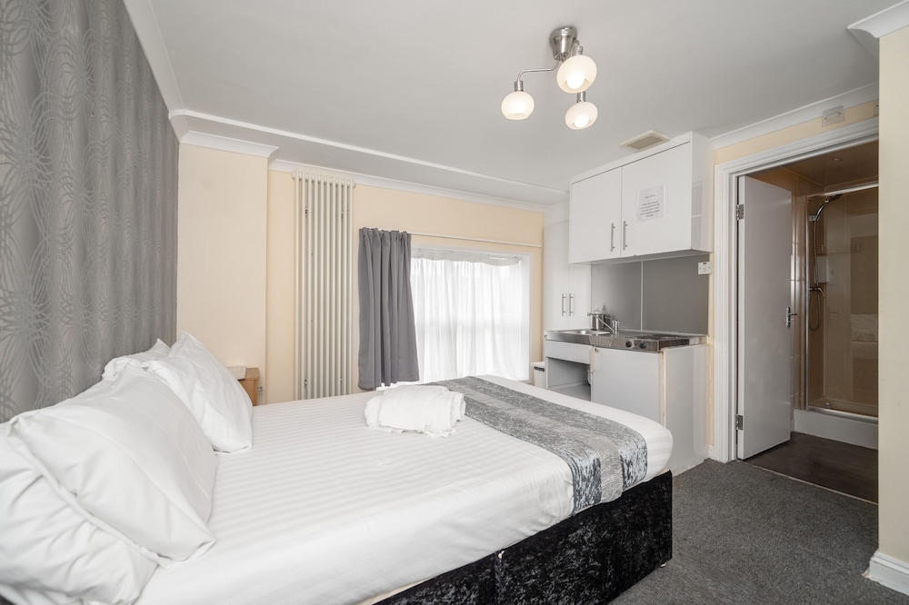 Flexistay Tulsi ApartHotel 15
