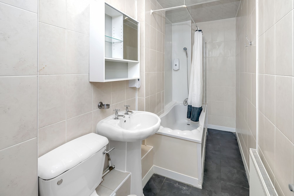 Flexistay Tulsi ApartHotel 24