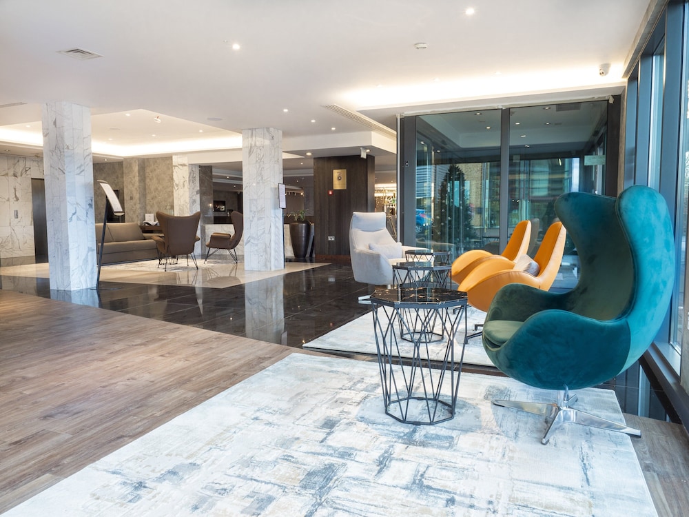 Crowne Plaza London - Kingston 1