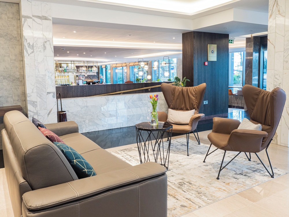 Crowne Plaza London - Kingston 2