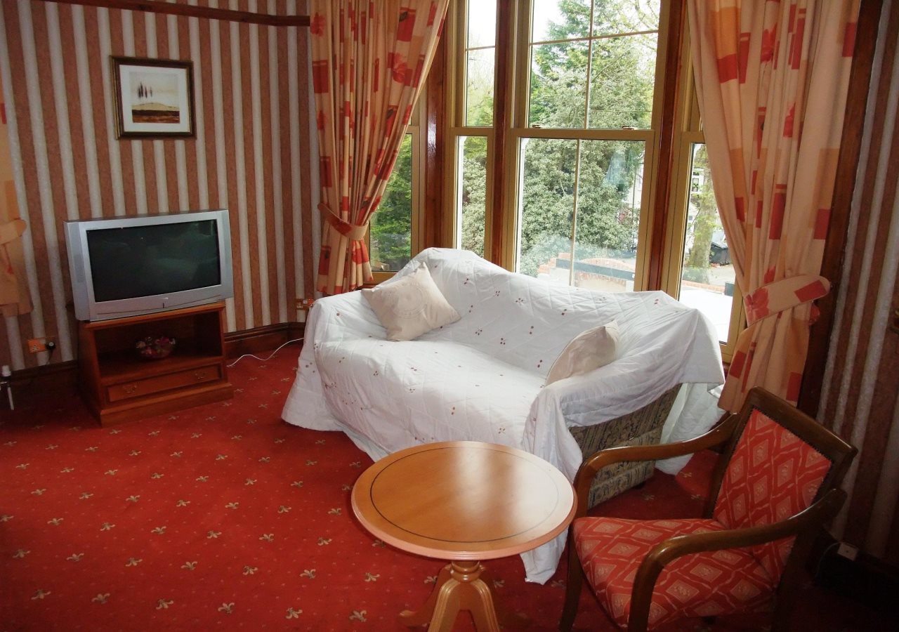 Harefield Manor 11