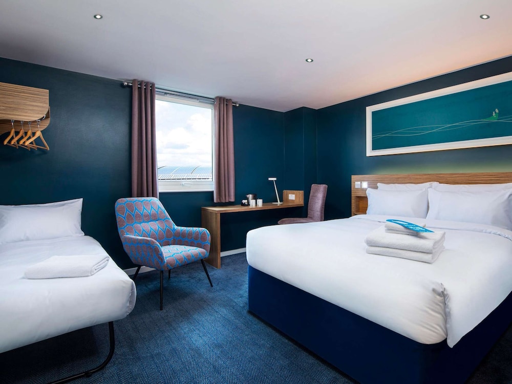 Travelodge London Ealing 4
