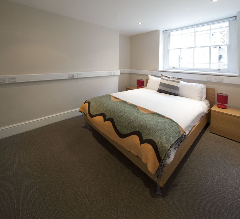 B+B Belgravia 14