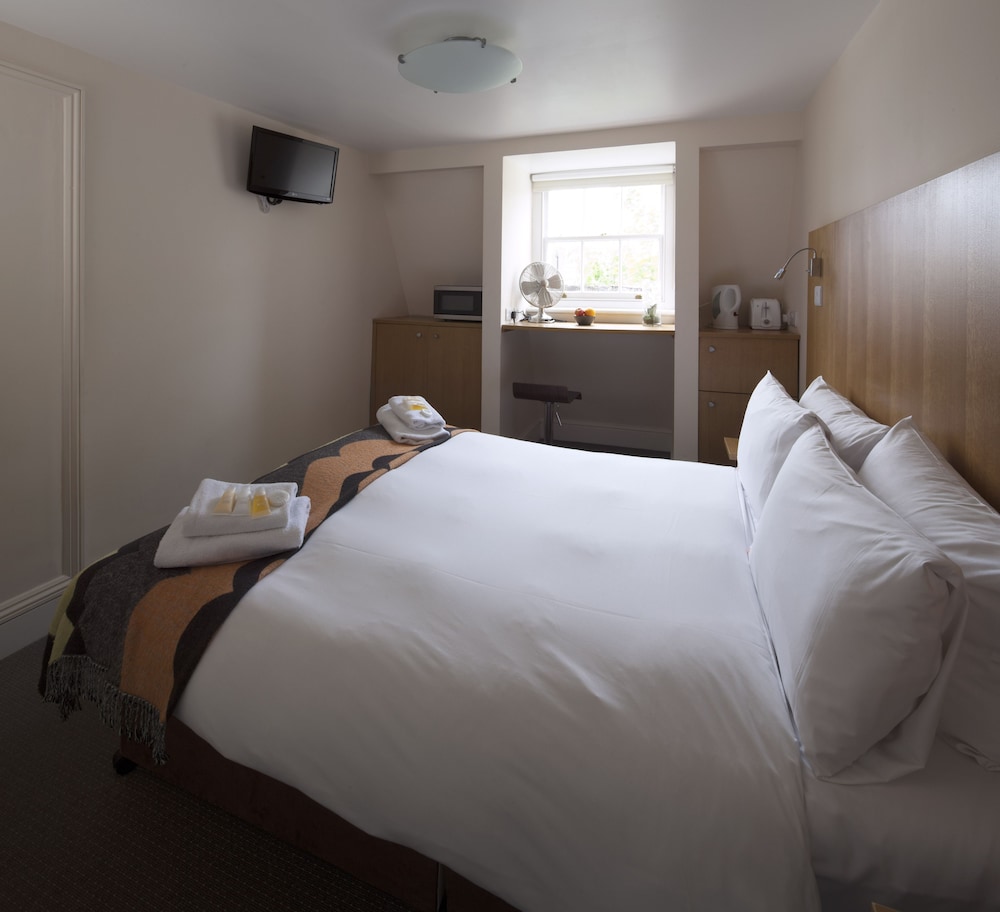 B+B Belgravia 8