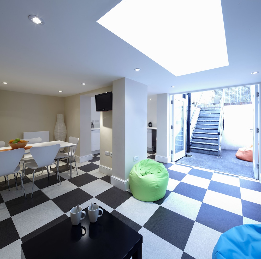 B+B Belgravia 20