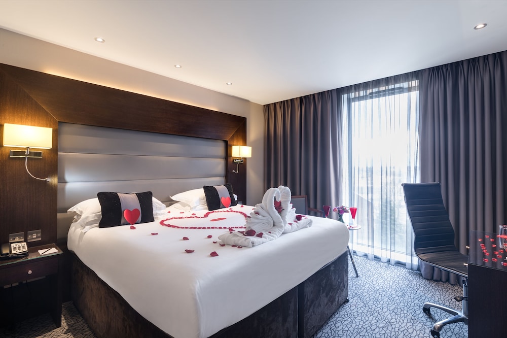 Park Grand Heathrow 9