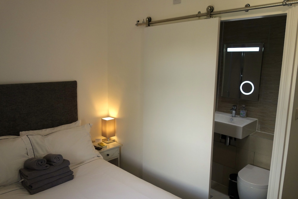 Abbey Point Hotel 22