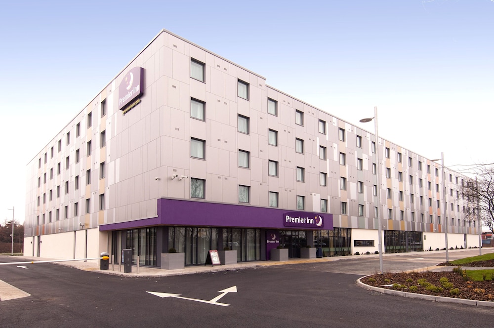 Premier Inn London Heathrow Airport Terminal 5 1