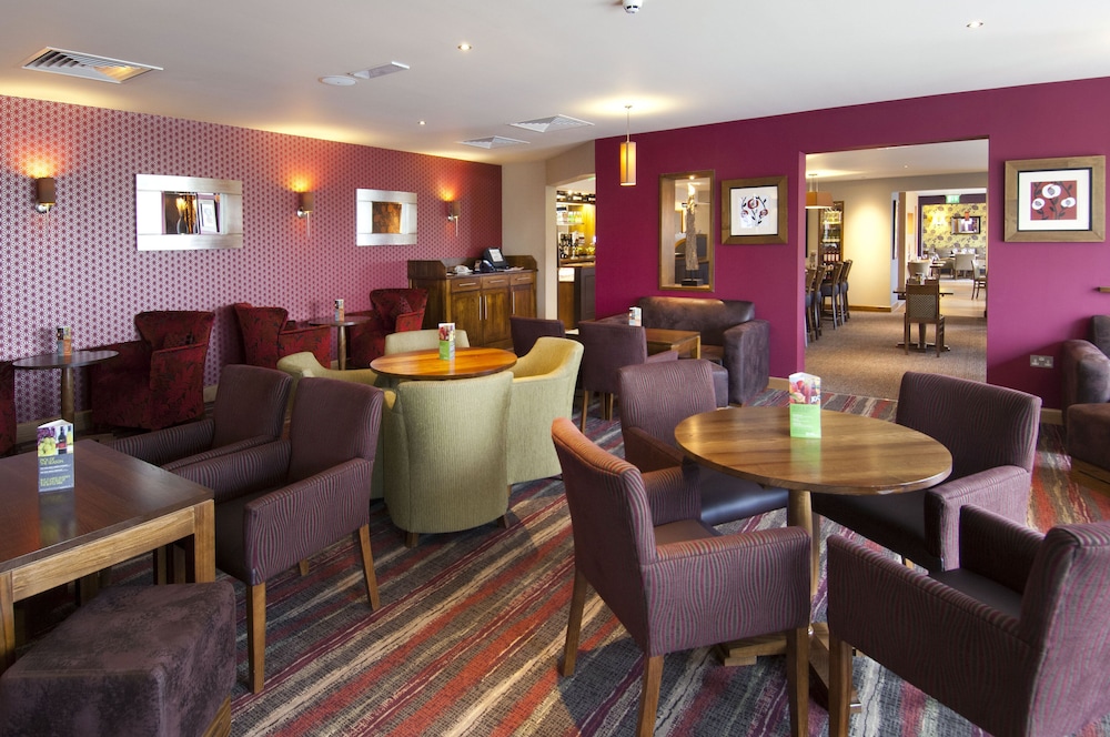 Premier Inn London Heathrow Airport Terminal 5 21