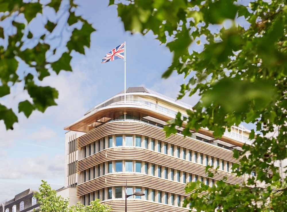45 Park Lane 1