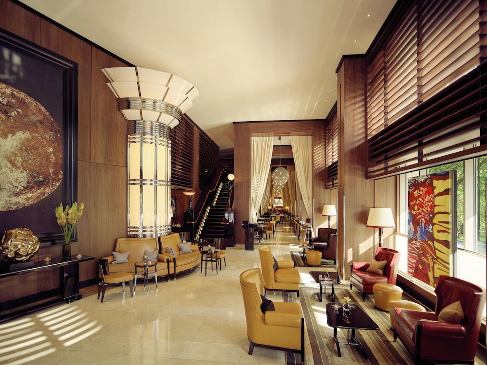 45 Park Lane 2