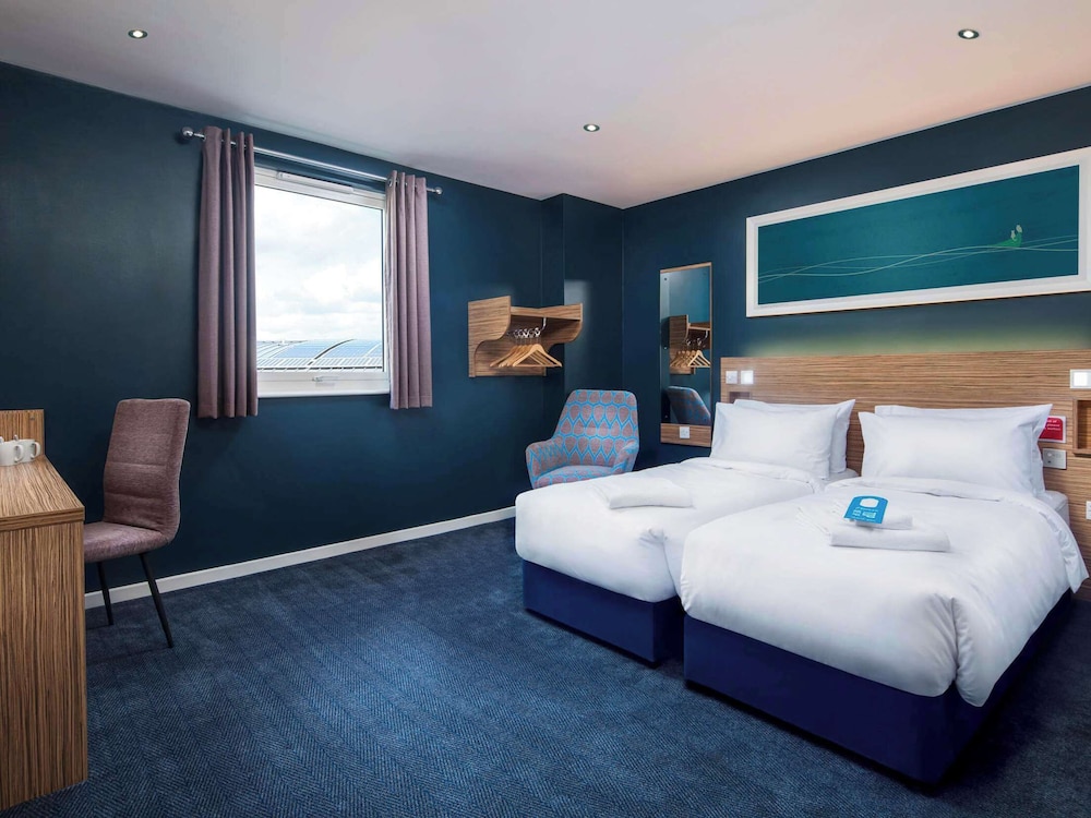 Travelodge London Woolwich 8